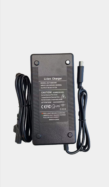 Carica batteria 58.8V 3A (connettore 8.0mm) Compatibile per bicicletta elettrica ENGWE Engine Pro 2.0 e Altri