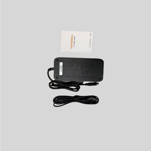 Carica Batteria Originale 42V 3A (connettore 8.0mm) per Bicicletta Elettrica ENGWE XIAOMI M365 ENGWE P20 e Altri