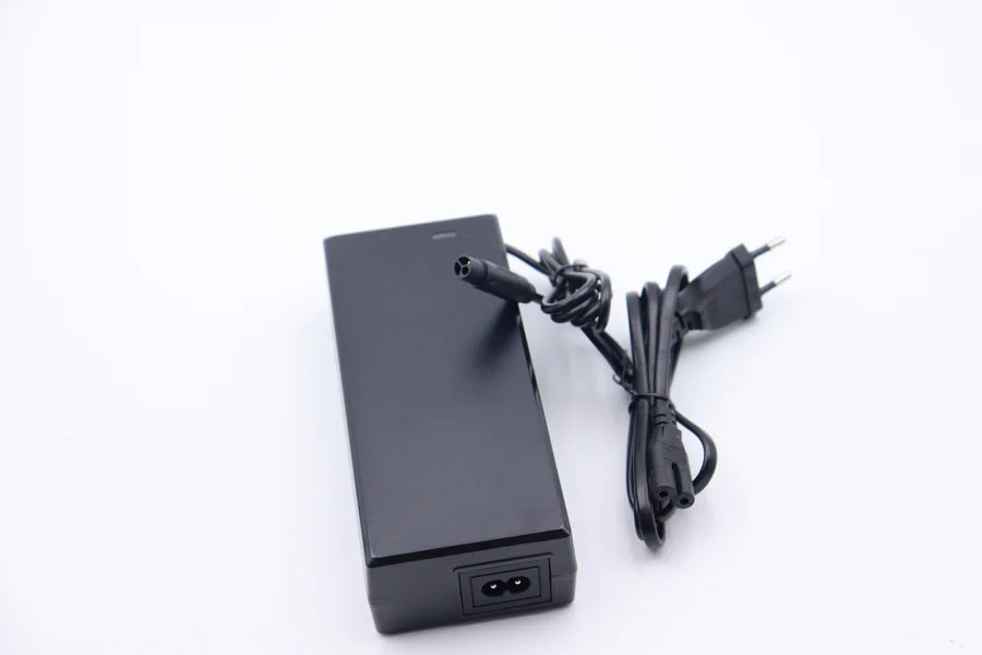 Caricabatterie ENGINE PRO Per Monopattino Elettrico GOTRAX G2 Plus